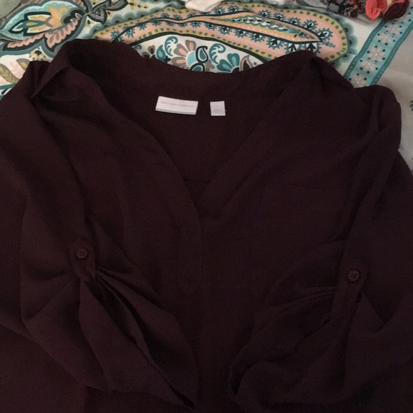 New York and company dress shirt - Picture 2 of 4